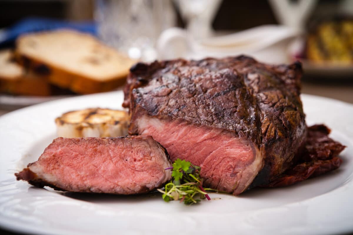 Cacao rubbed filet mignon